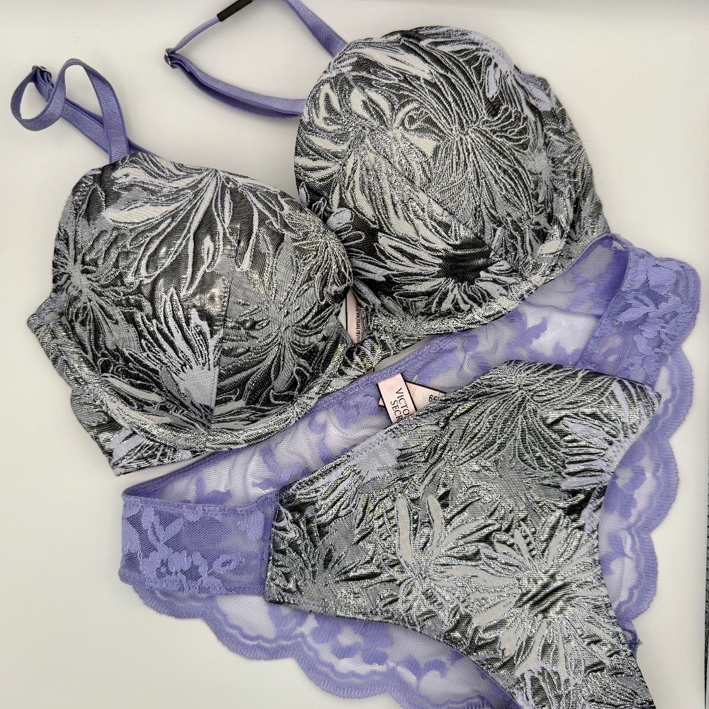 NWT Victoria’s Secret Sexy Lacy Bra/Panty Set 32D